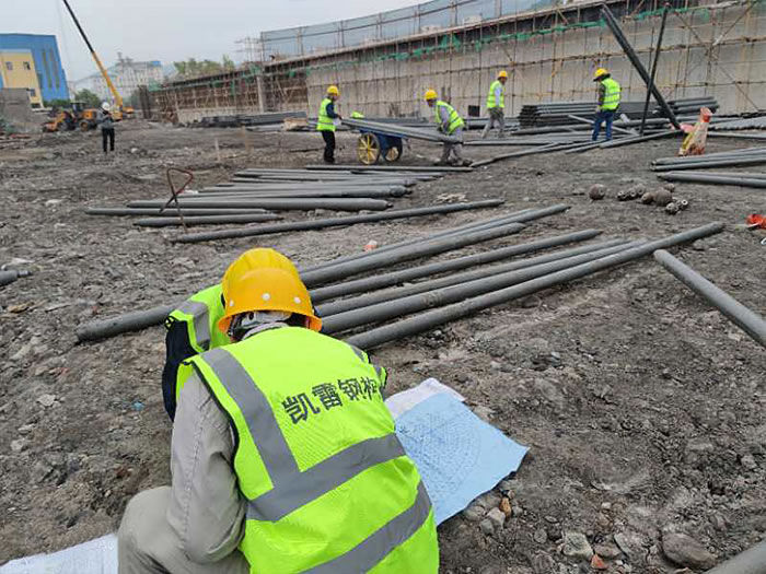 老河口螺栓球网架结构